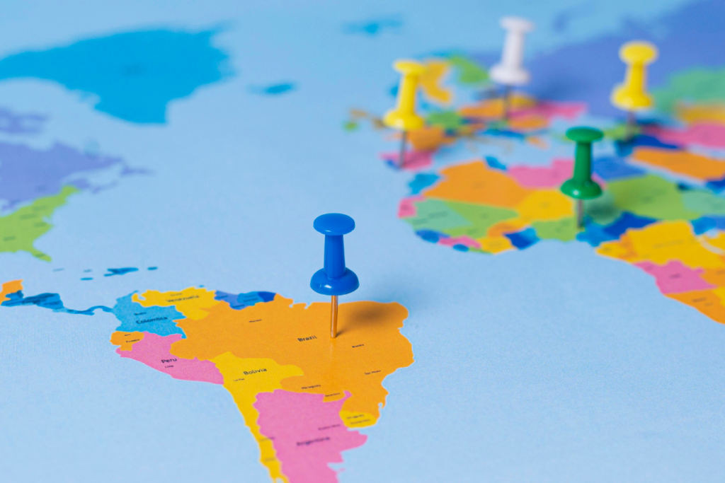 Trump propõe anexar Canadá, Groenlândia e Venezuela como estados dos EUA em 2026 Trump propõe anexar Canadá, Groenlândia e Venezuela como estados dos EUA em 2026