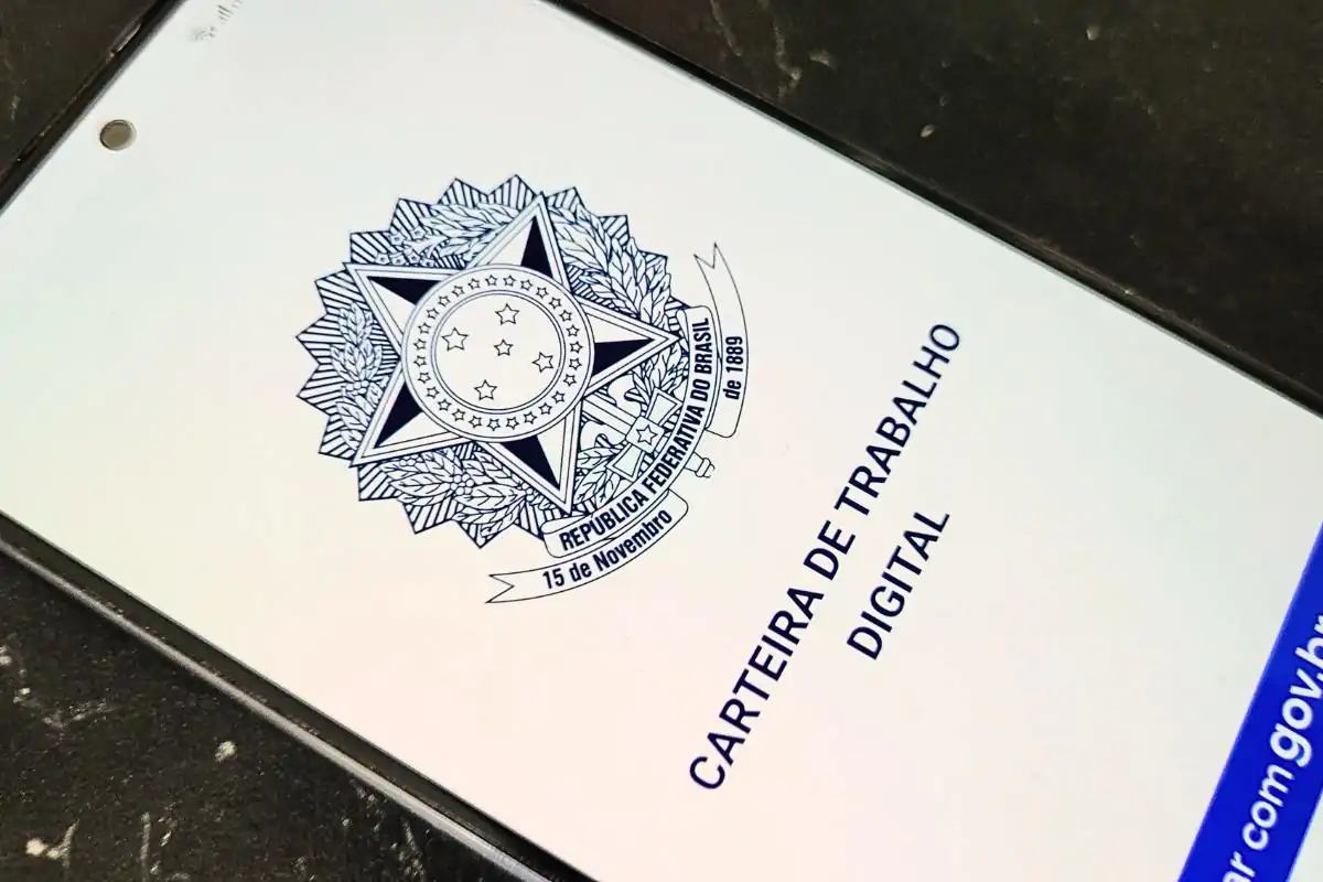 Balcão de Emprego disponibiliza 21 oportunidades com remunerações de até R$ 4,1 mil