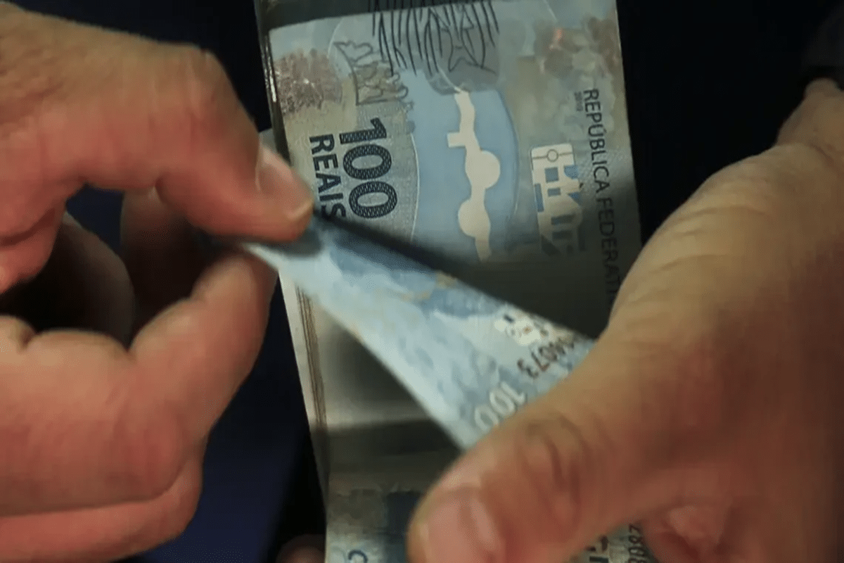 Programa Pé-de-Meia Licenciaturas abre inscrições para bolsas de R$ 1.050 em 17 de fevereiro